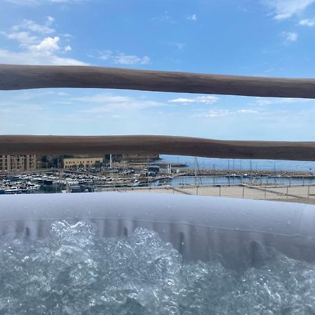 شقة T2 Vue Sur Le Port Jacuzzi Terrasse Et Parking كاري-لو-رويه المظهر الخارجي الصورة