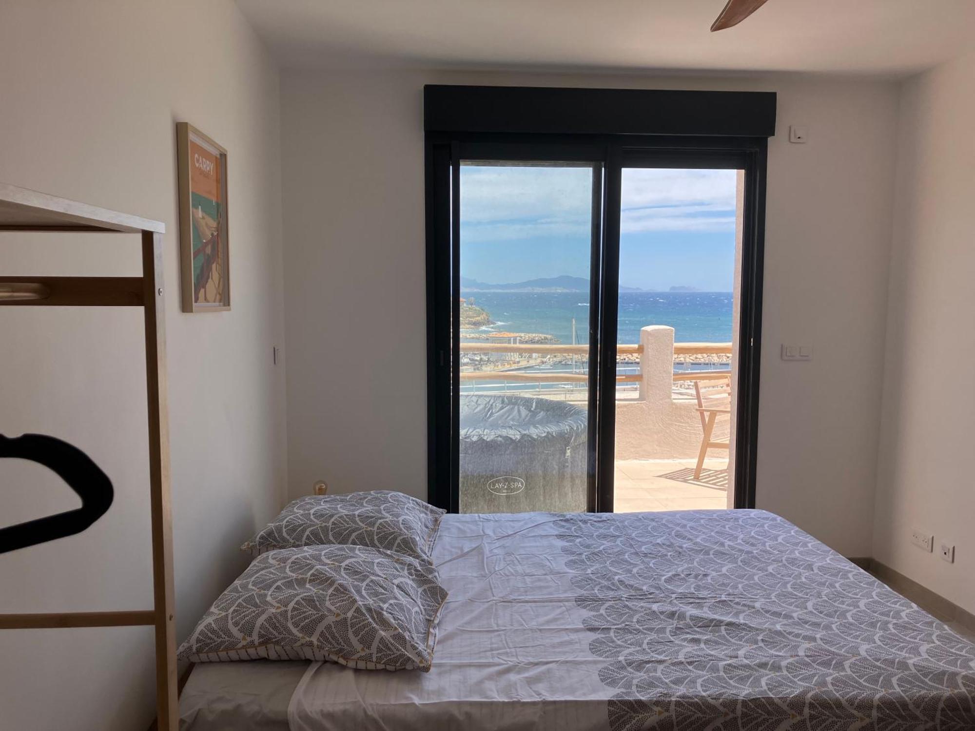 شقة T2 Vue Sur Le Port Jacuzzi Terrasse Et Parking كاري-لو-رويه المظهر الخارجي الصورة