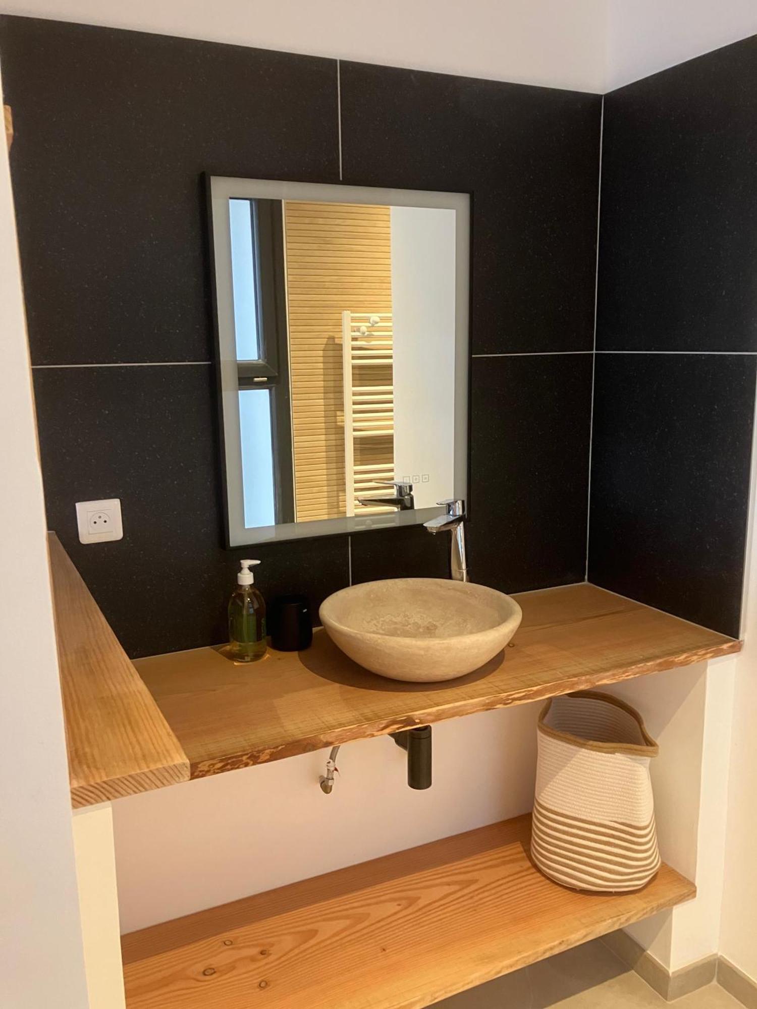 شقة T2 Vue Sur Le Port Jacuzzi Terrasse Et Parking كاري-لو-رويه المظهر الخارجي الصورة