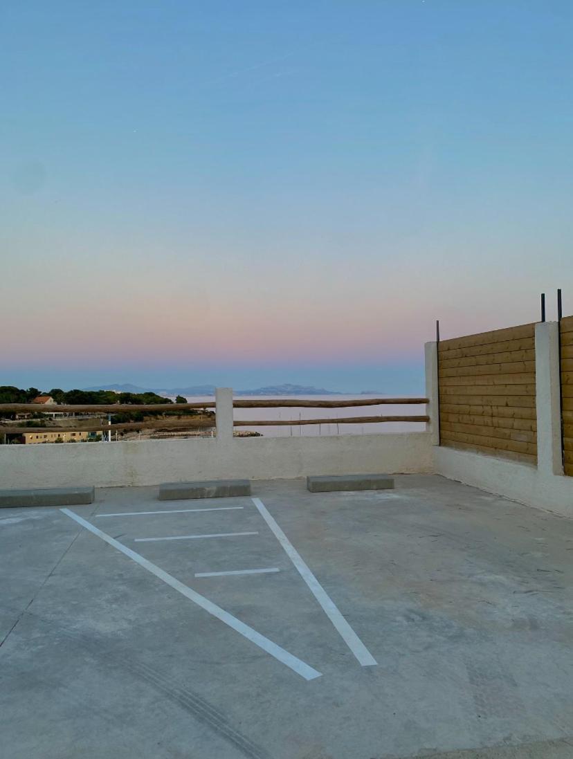 شقة T2 Vue Sur Le Port Jacuzzi Terrasse Et Parking كاري-لو-رويه المظهر الخارجي الصورة