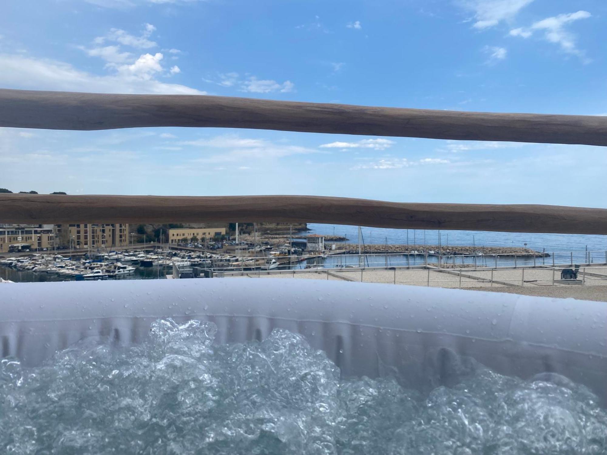 شقة T2 Vue Sur Le Port Jacuzzi Terrasse Et Parking كاري-لو-رويه المظهر الخارجي الصورة